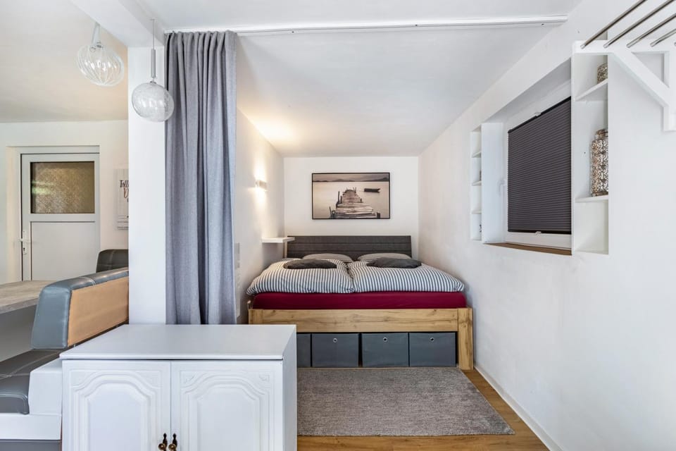 Living room, Bedroom
