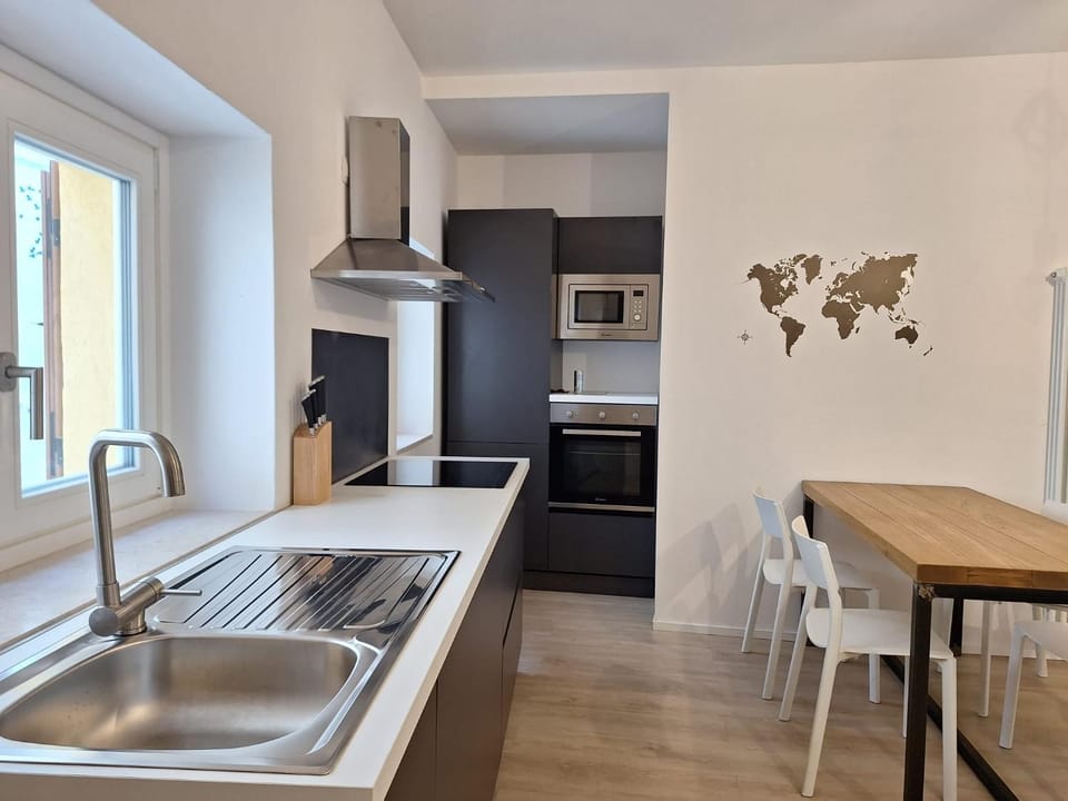 Varano 7 Apartment in Marche