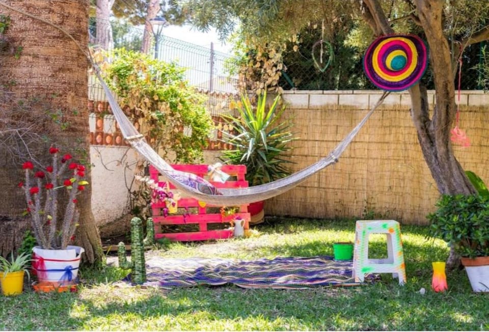 CMHOPE Green Room Bed and Breakfast in Alacantí