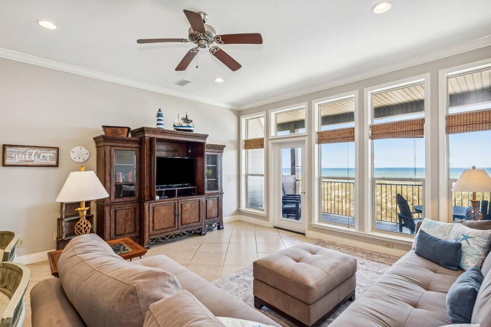 Dolphin Sunrise House in Pensacola Beach