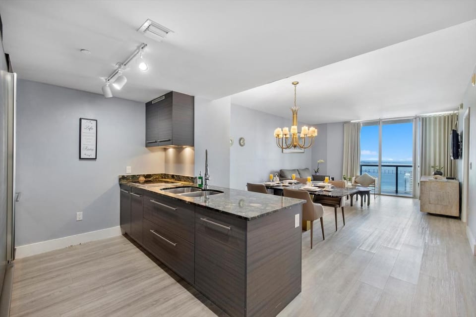 Kitchen or kitchenette, Living room, Dining area, Sea view, pet friendly