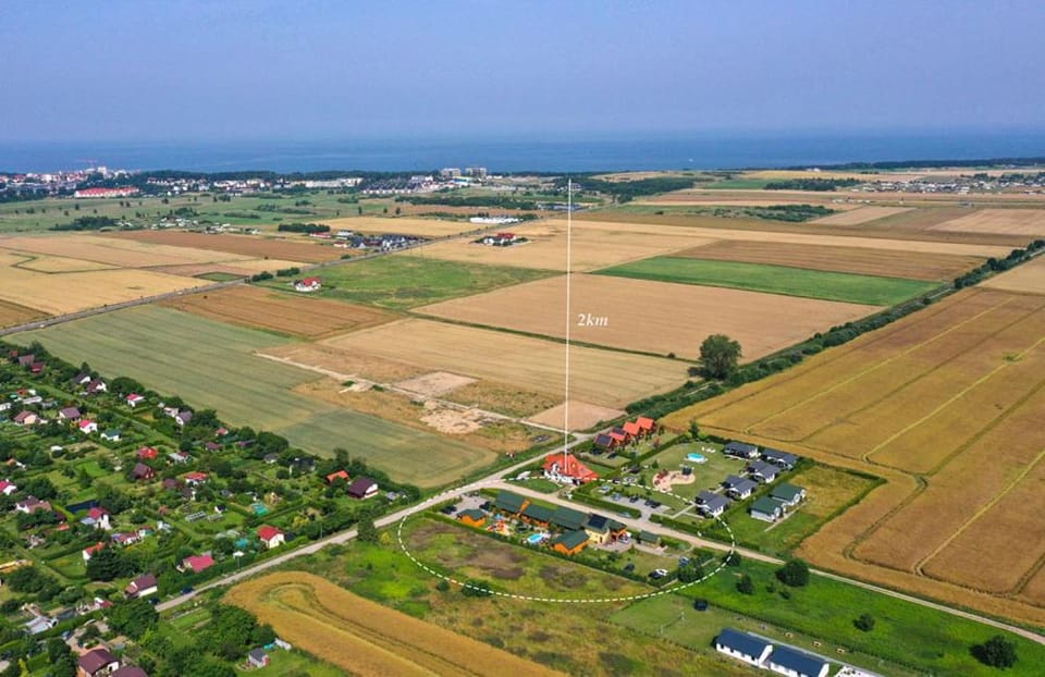 Neighbourhood, Bird's eye view