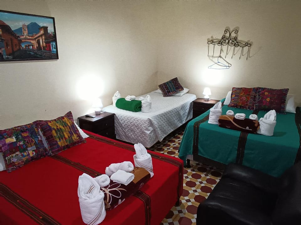 HOSTAL LA PAZ Bed and Breakfast in Antigua Guatemala