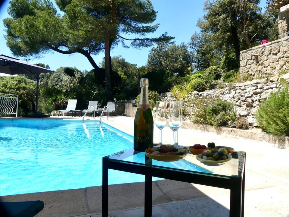 Villa Tarentelle - heated pool and exceptional view Villa in French Riviera