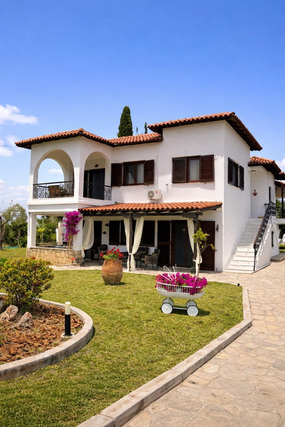 Property building, Patio