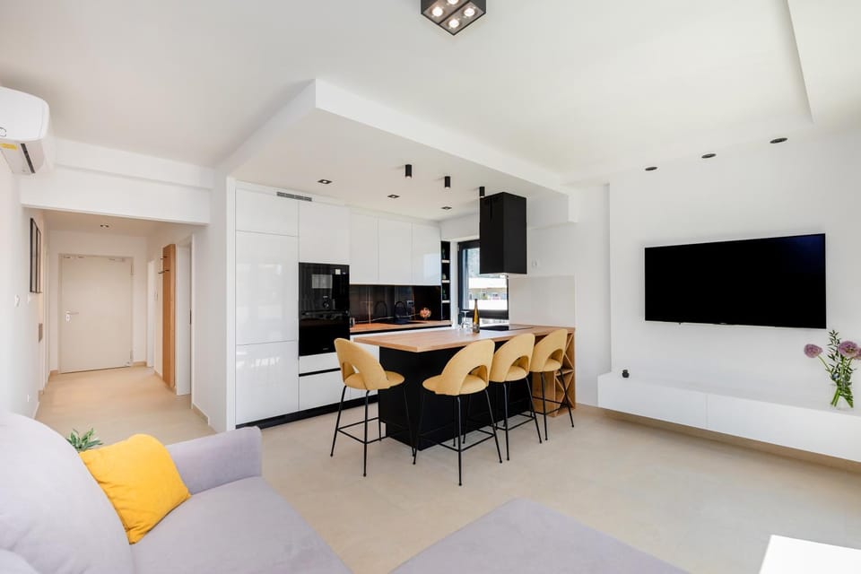 Communal lounge/ TV room, TV and multimedia, Kitchen or kitchenette, Living room, Seating area