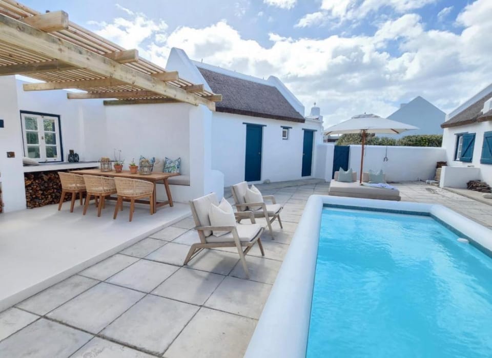 Inner courtyard view