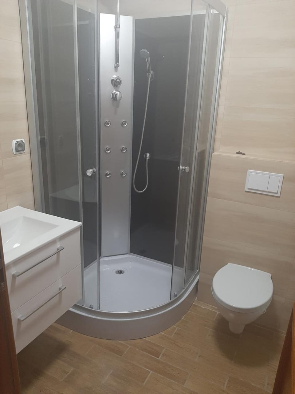 Shower, Toilet, Bathroom