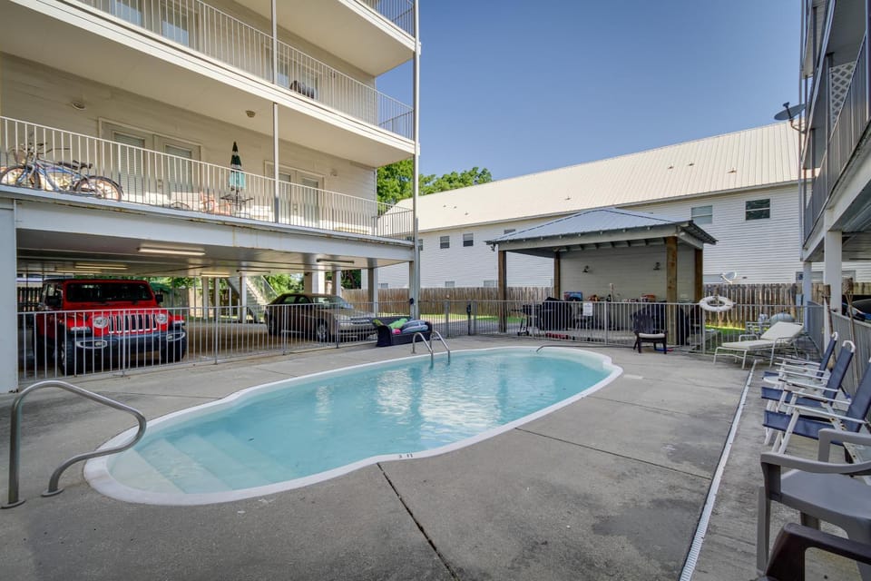 Pet-Friendly Vacation Rental in Biloxi Near Beach! House in Biloxi