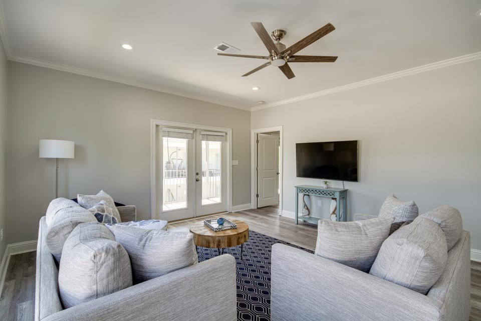 Pet-Friendly Vacation Rental in Biloxi Near Beach! House in Biloxi