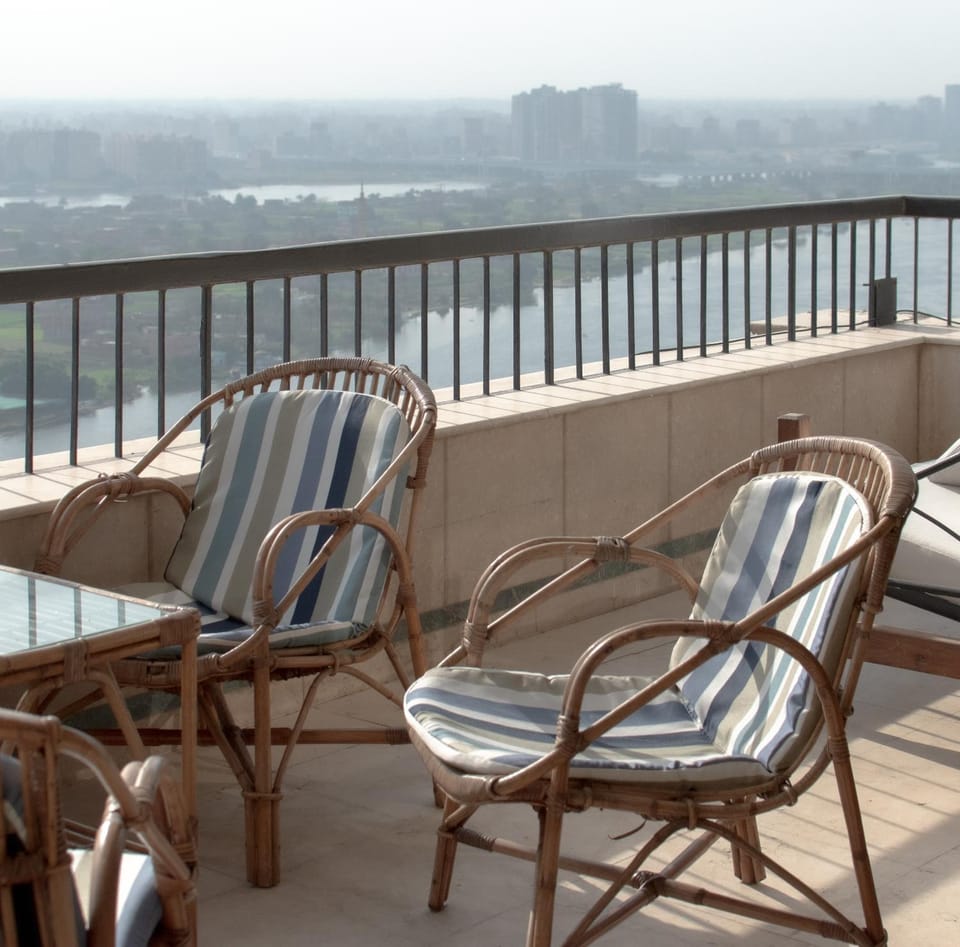 Bird's eye view, View (from property/room), Balcony/Terrace, River view