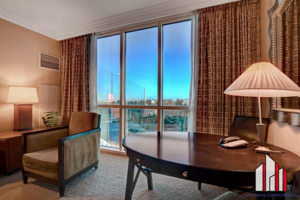 MGM Signature-04-704 Jacuzzi Studio House in Las Vegas Strip