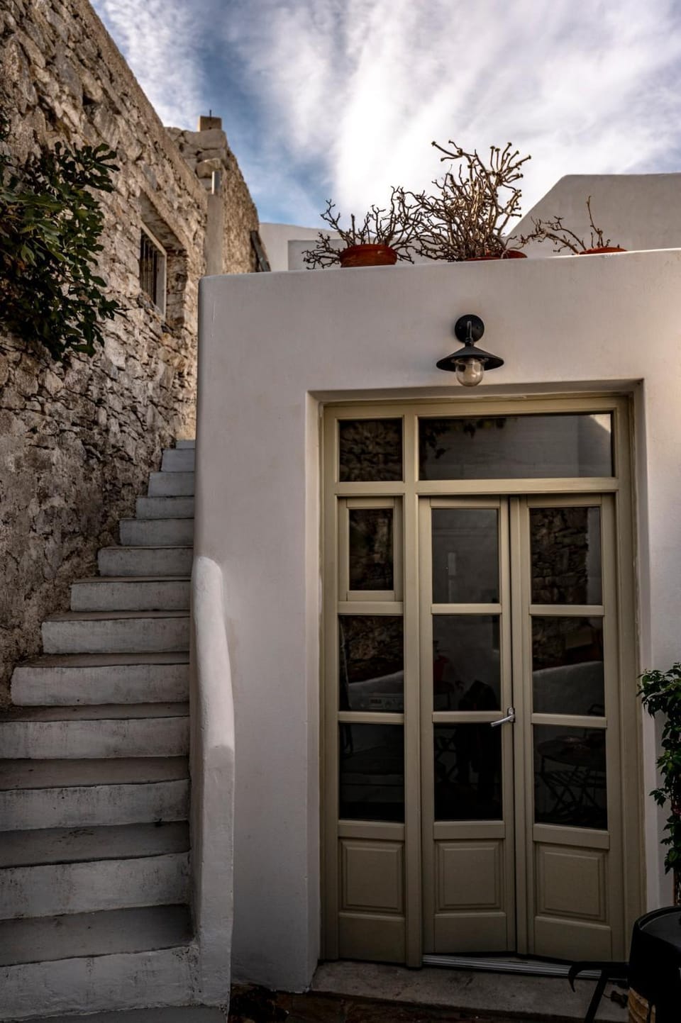 Facade/entrance