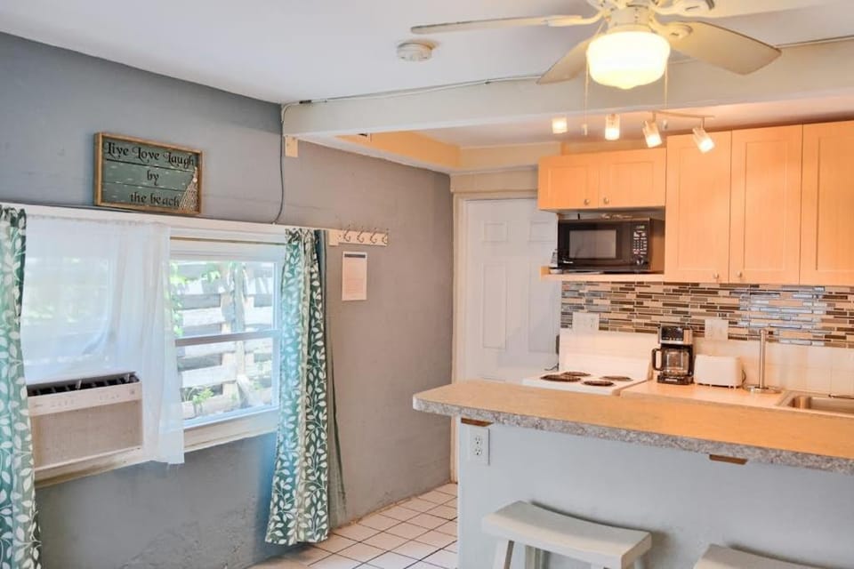 Shortboard Apartment in Ilexhurst