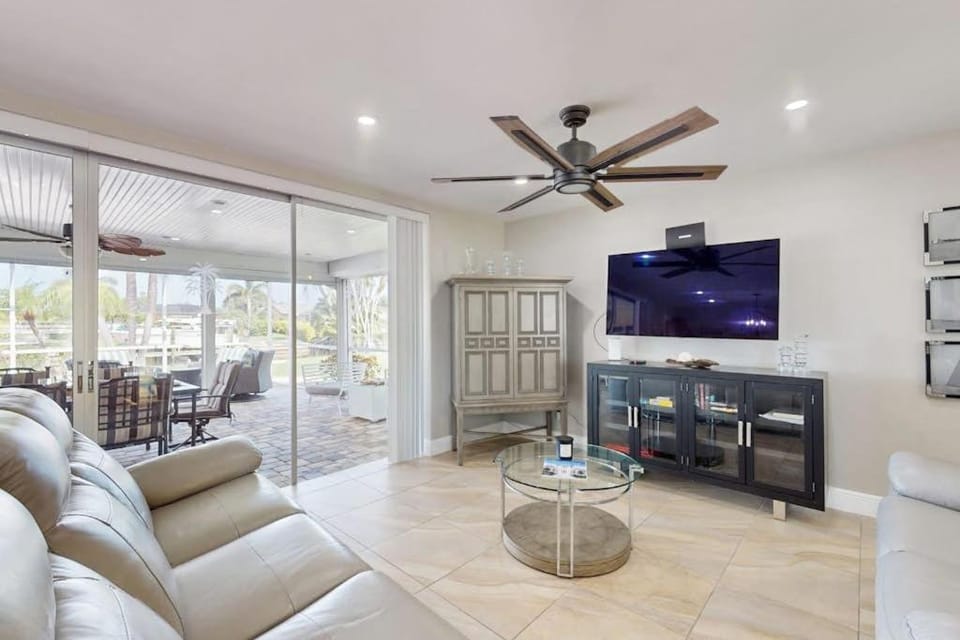 Palm Hideaway House in Cape Coral