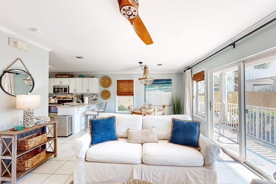Sugar Sand Oasis Apartment in South Walton County