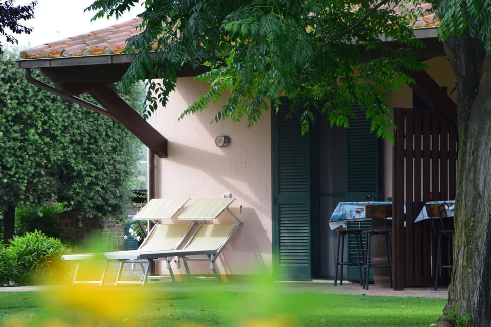 Property building, Garden view