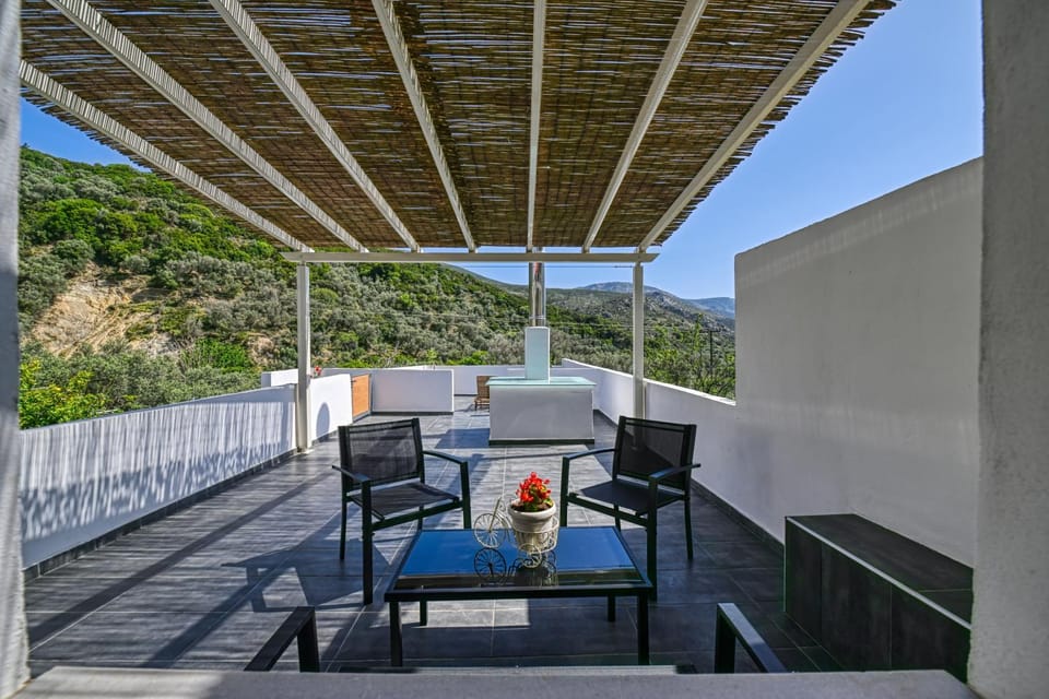 Natural landscape, View (from property/room), Balcony/Terrace, Mountain view