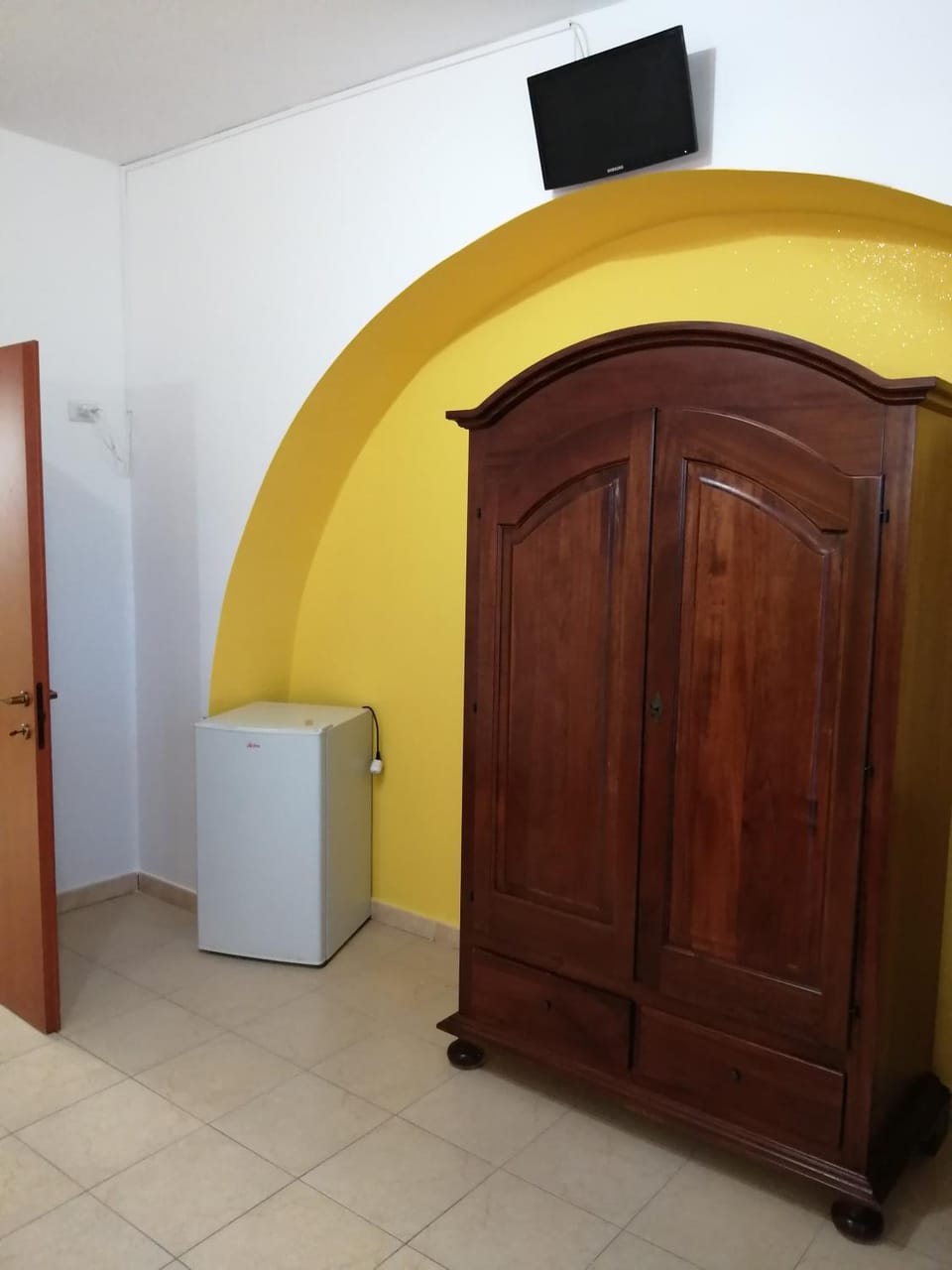 Agriturismo Tenuta Perruzzi Farm Stay in Apulia