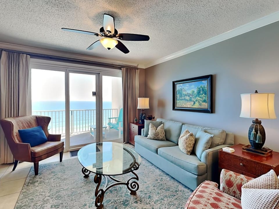 View (from property/room), Balcony/Terrace, Living room, Seating area, Sea view, furniture