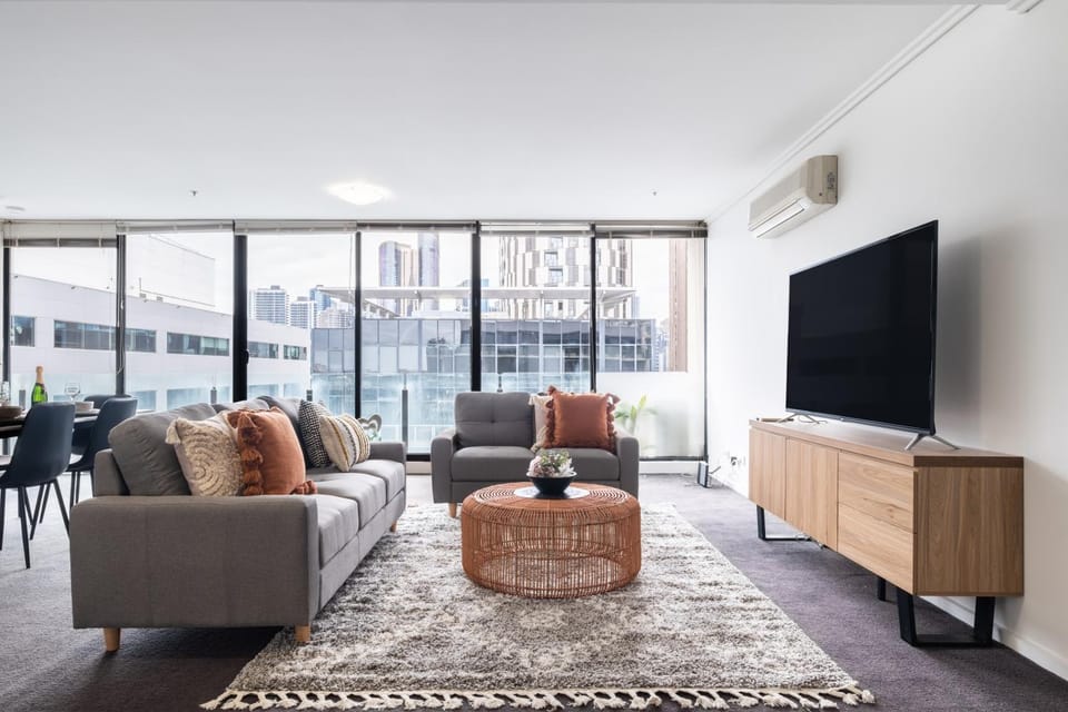 Communal lounge/ TV room, TV and multimedia, Living room, Seating area