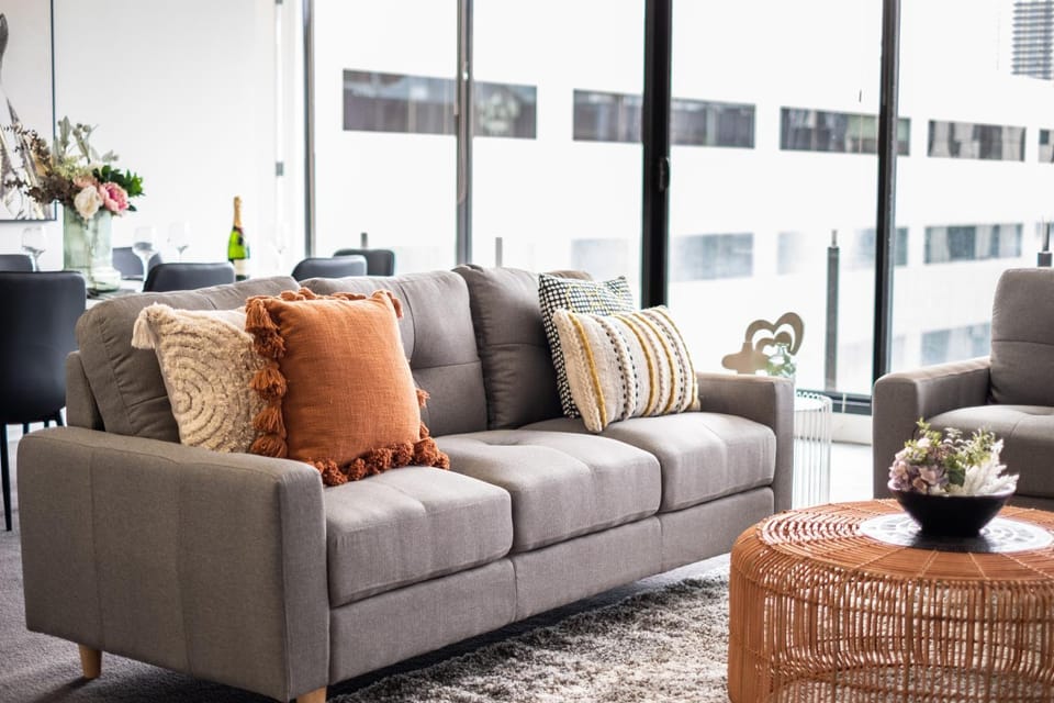 Living room, Seating area