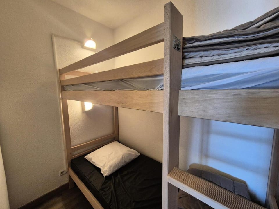 Résidence Plein Soleil - Appartement skis aux pieds · Proche du funiculaire MAE-4594 Apartment in Tignes
