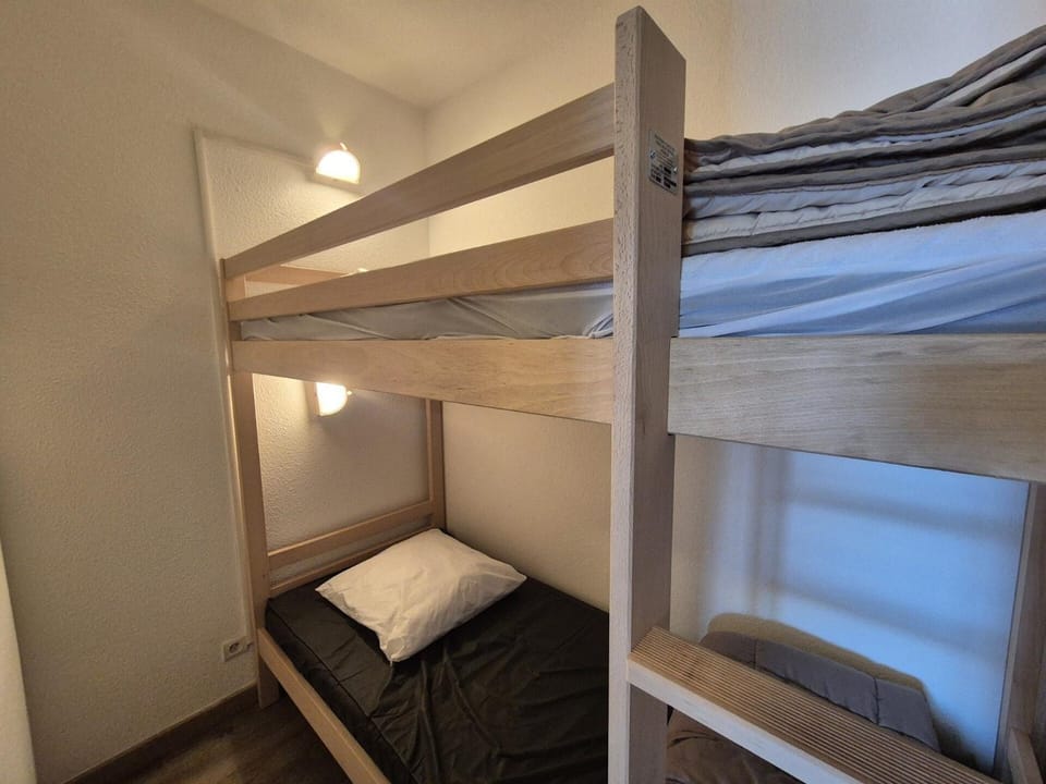 Résidence Plein Soleil - Appartement skis aux pieds · Proche du funiculaire MAE-4594 Apartment in Tignes