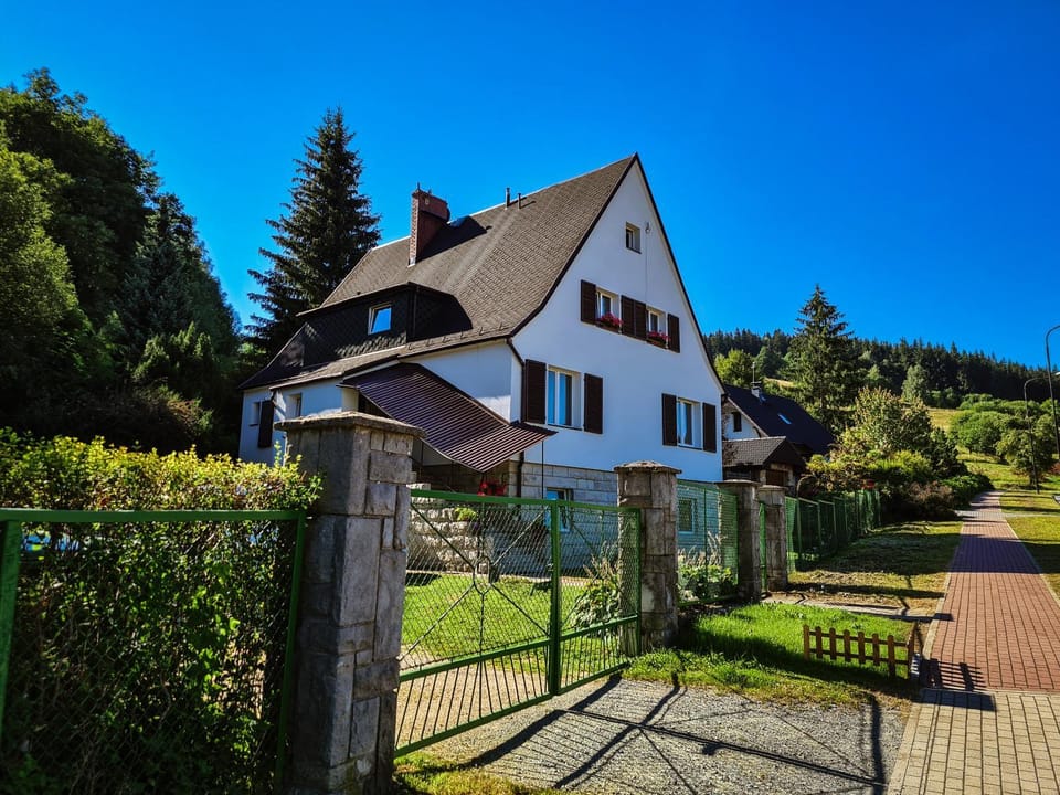 Apartament Anielski E.D. Angelo Apartment in Lower Silesian Voivodeship