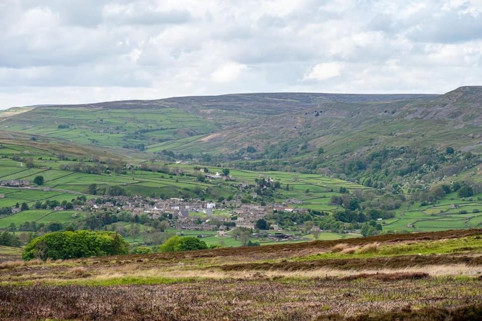 Reeth, Yorkshire, walking & cycling routes House in Reeth
