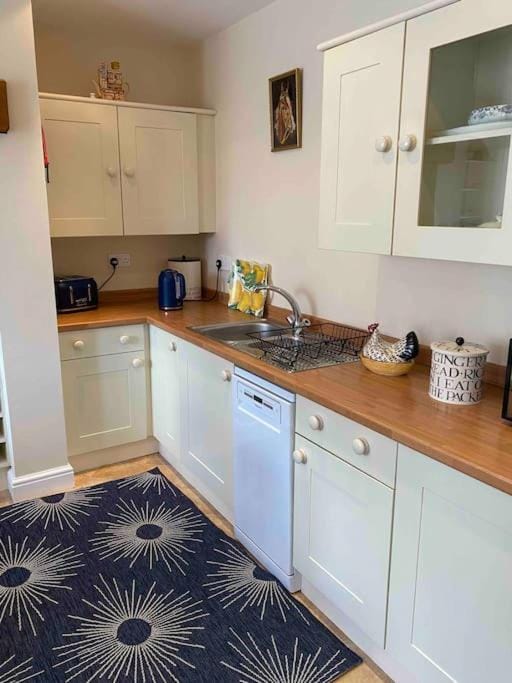 Reeth, Yorkshire, walking & cycling routes House in Reeth