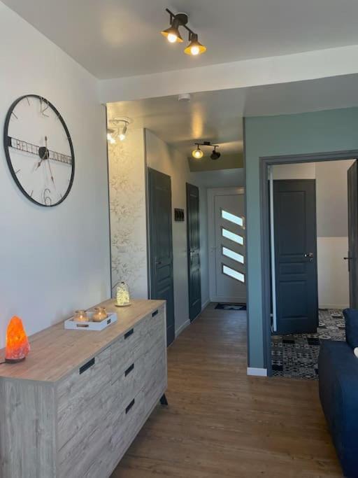 Appartement rénové tout confort Apartment in Hauts-de-France