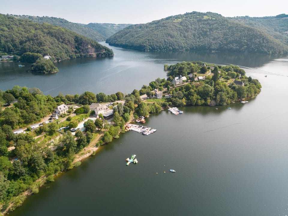 Day, Natural landscape, Bird's eye view, Lake view, Mountain view