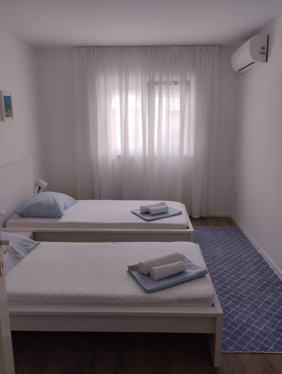 Bed, Photo of the whole room, Bedroom, towels, air conditioner
