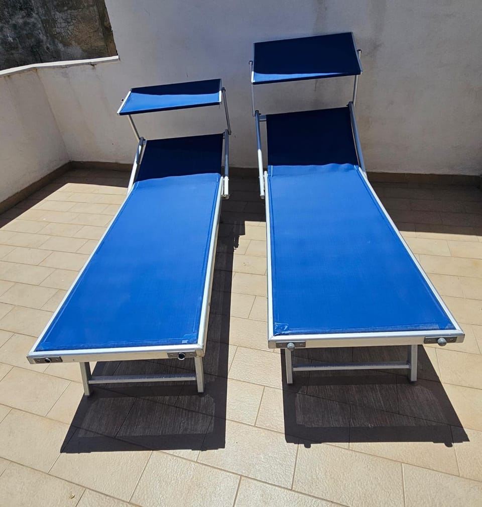 sunbed