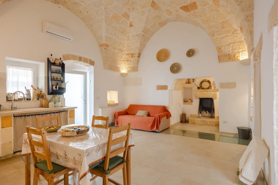 Living room, kitchen