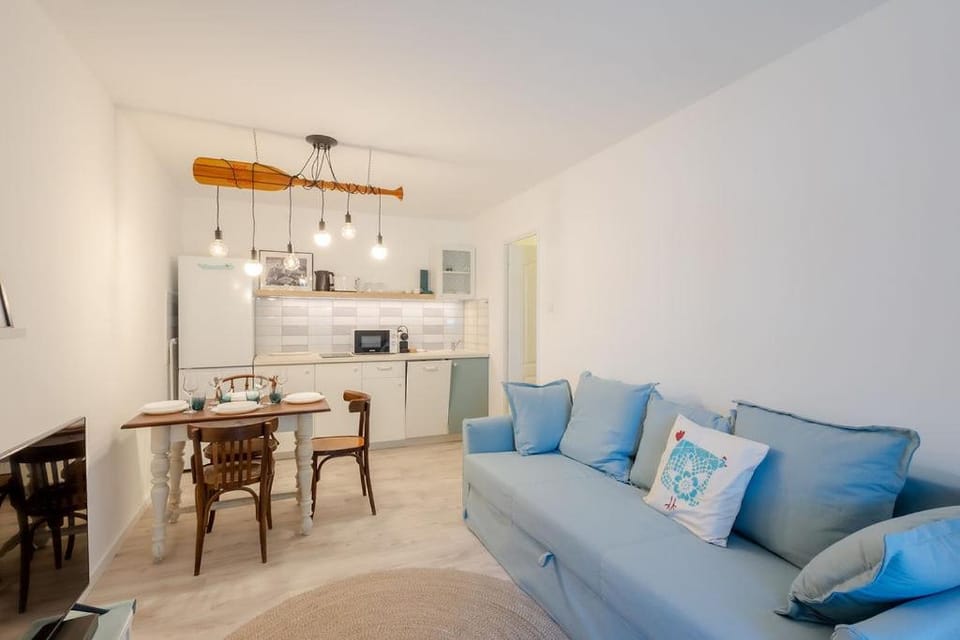 Kitchen or kitchenette, Living room, Photo of the whole room