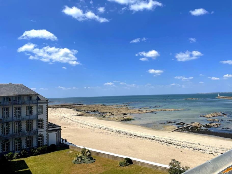 Duplex Bord De Mer Apartment in Le Croisic