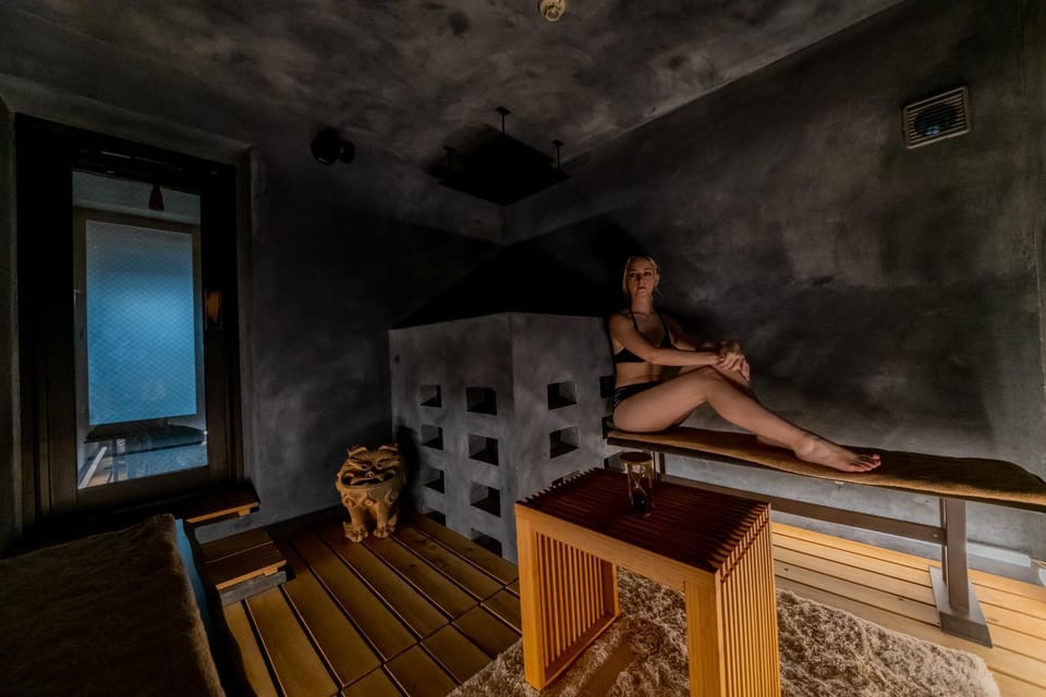 People, Sauna