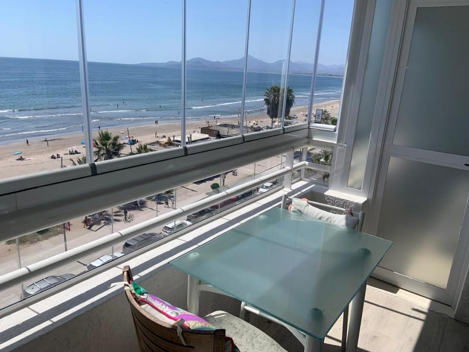 Departamento Avenida Del Mar Apartment in La Serena