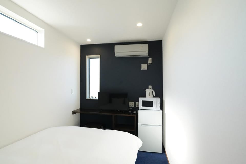 Bed, TV and multimedia, Other, Photo of the whole room, Area and facilities, heating, internet, minibar, air conditioner