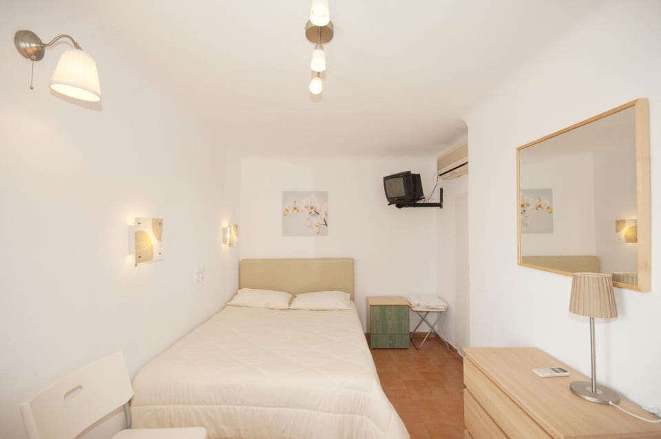 Bathroom, Balcony/Terrace, Bedroom, City view