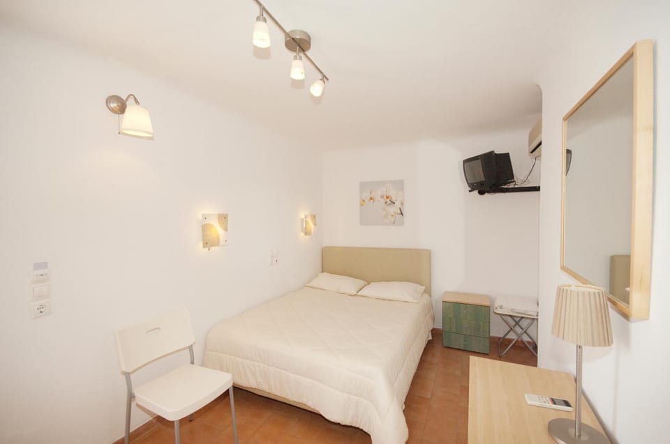 Bathroom, Balcony/Terrace, Bedroom, City view