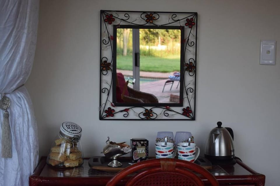 Poolside Tranquility Bed and Breakfast in KwaZulu-Natal