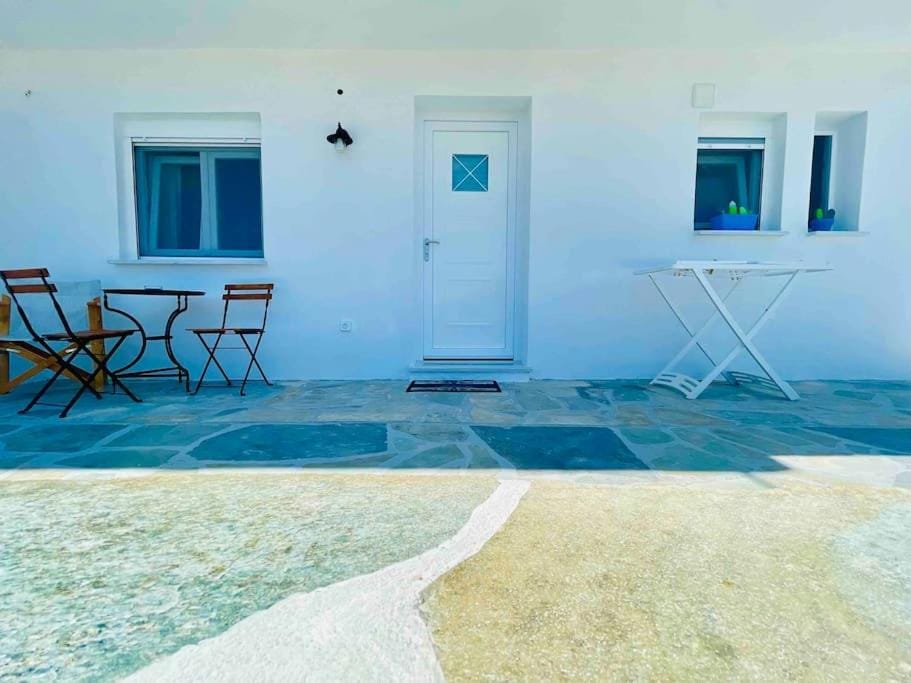 GoAtAndros Cozy Studio Apartment in Gavrio Apartment in Decentralized Administration of the Aegean