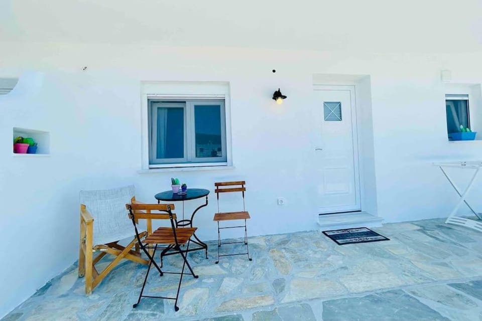 GoAtAndros Cozy Studio Apartment in Gavrio Apartment in Decentralized Administration of the Aegean