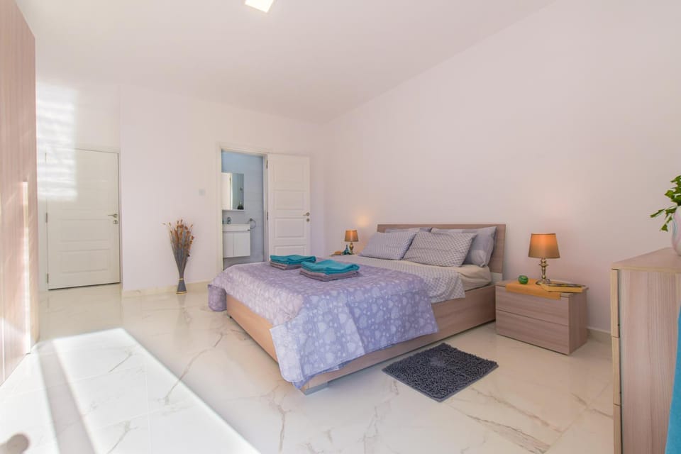 Brand New Apartment 3 Bdr 2 Bth B10 Apartment in Saint Paul's Bay
