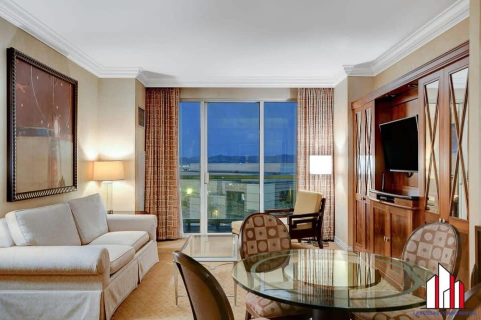MGM Signature-07-620 1Br 2Ba Balcony Suite House in Las Vegas Strip