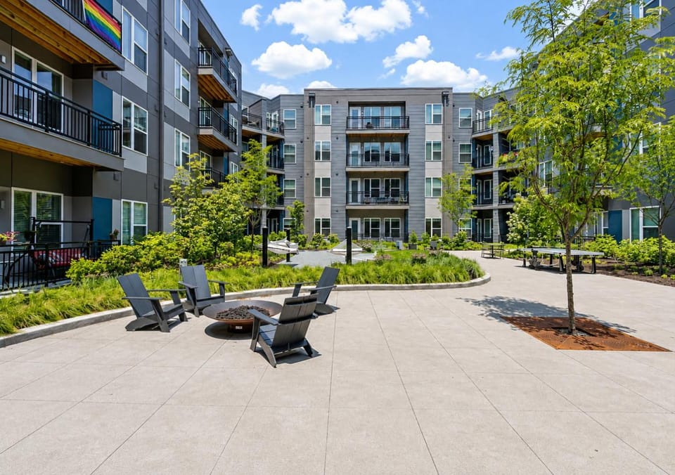 CozySuites at GRID Apartment in Indianapolis