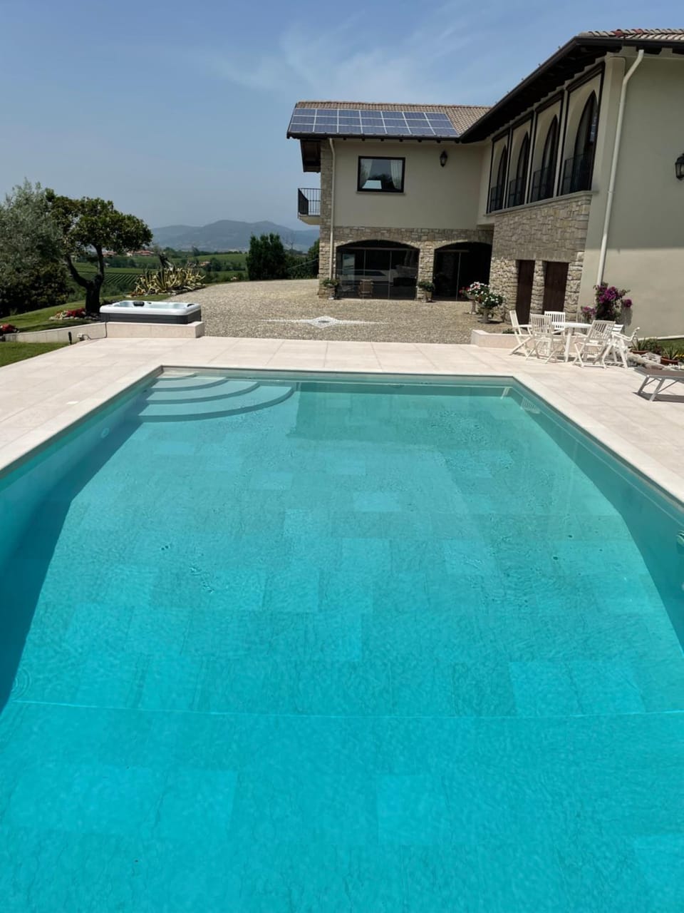 Property building, Swimming pool